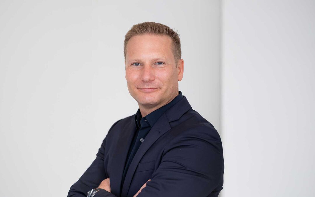 StartGroup