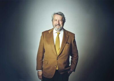 Dr. Zacarías Galo