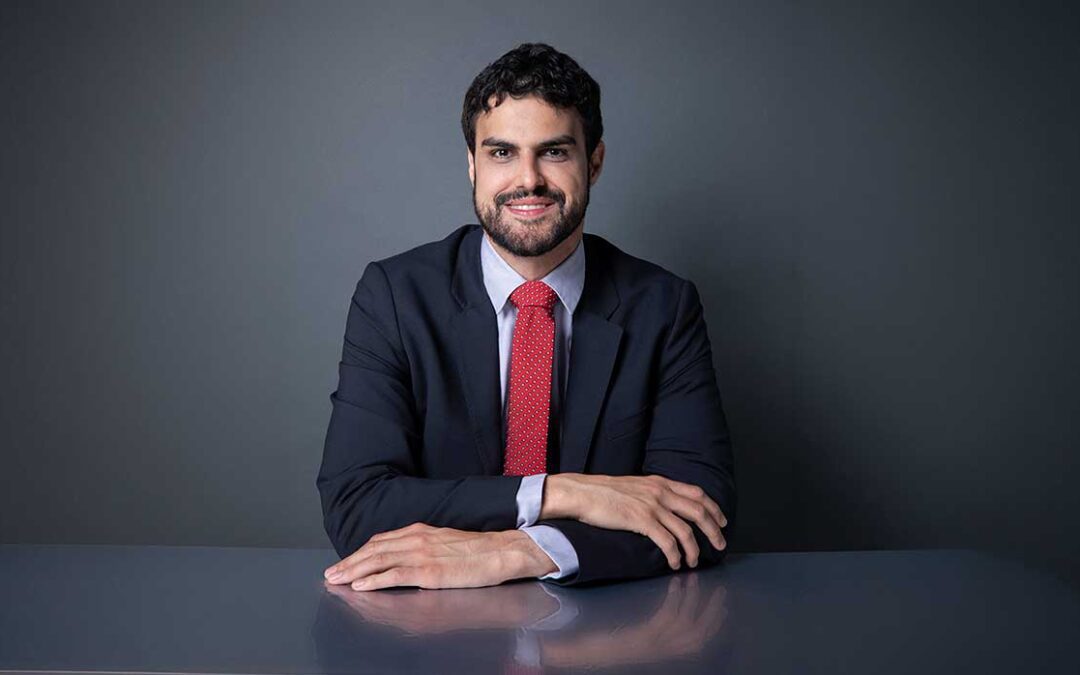 Dr. Eduardo Vera Barrios